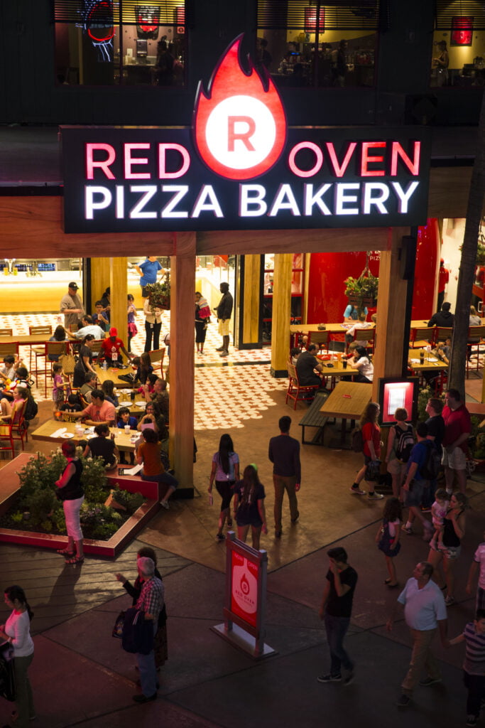 Red Oven Pizza Bakery en Universal Citywalk